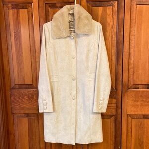 Forever Spring Dress Coat Cream Floral Gold Threading Faux Fur Collar Jr. L